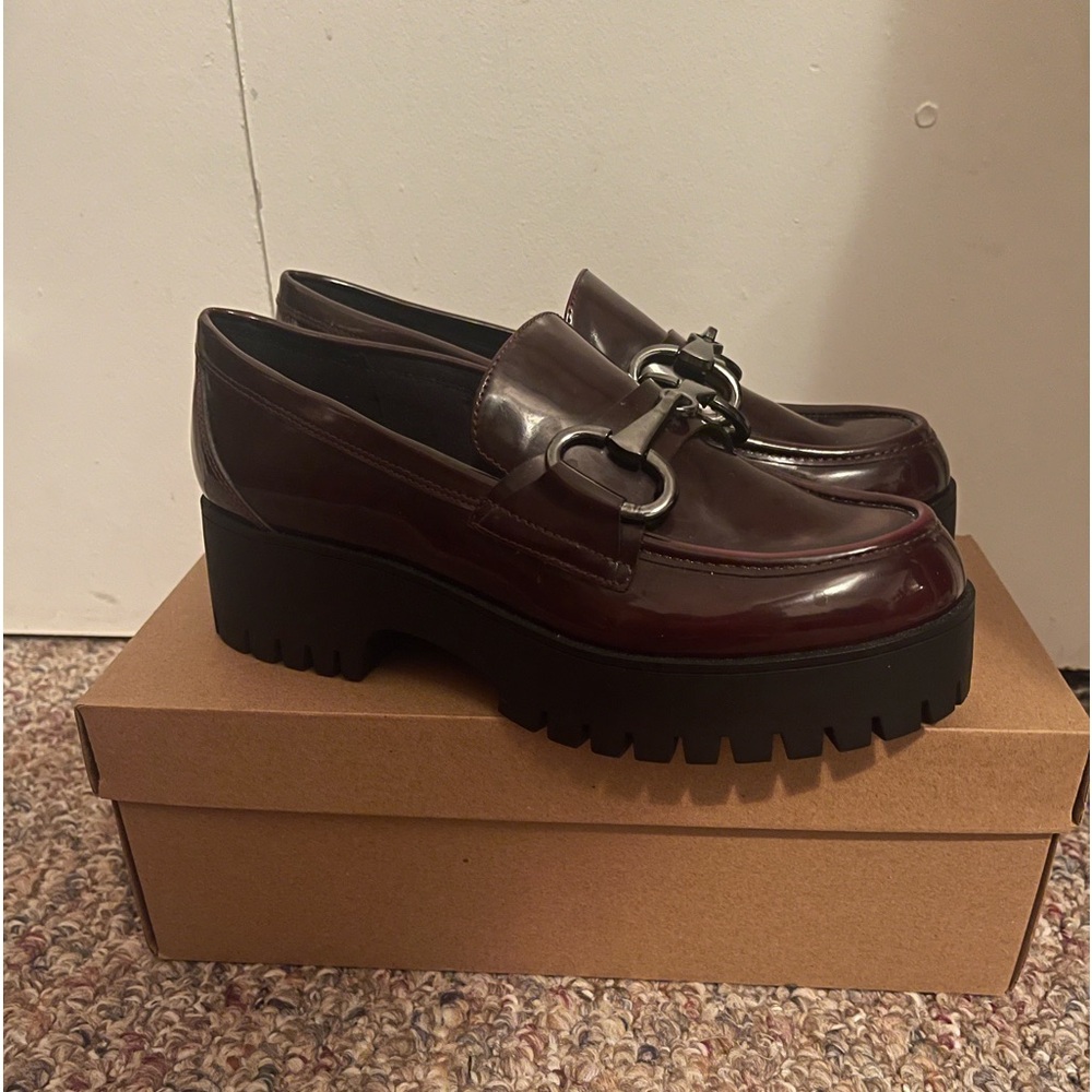 Nine West platform loafers